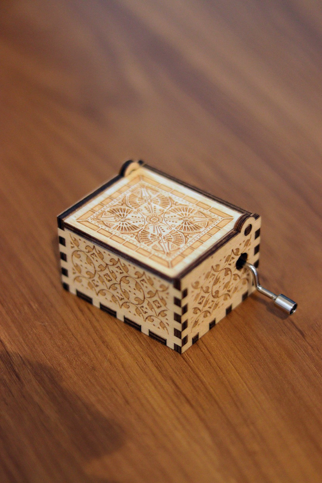 Harry Potter Wooden Hand-Crank Music Box - Vintage Musical Gift for Kids & Potter Fans | Onebest