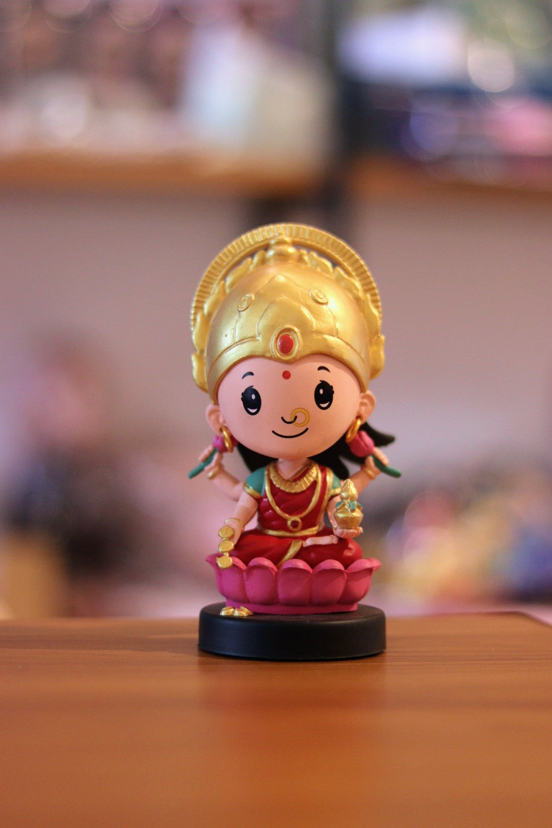 Lord Lakshmi Bobblehead Idol - Car Dashboard, Office Desk & Home Decor Figurine | Divine Blessings in a Cute Collectible | Onebest