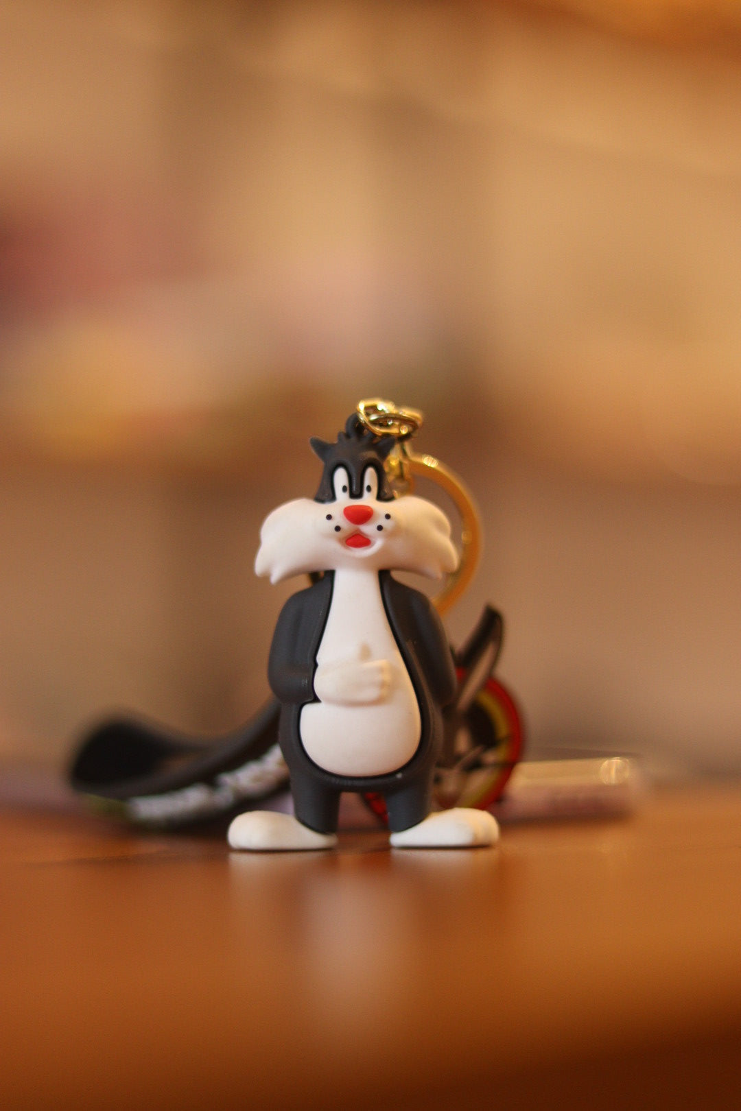 Looney Tunes 3D Keychain - Bugs Bunny, Tweety Rubber Keyring | Onebest