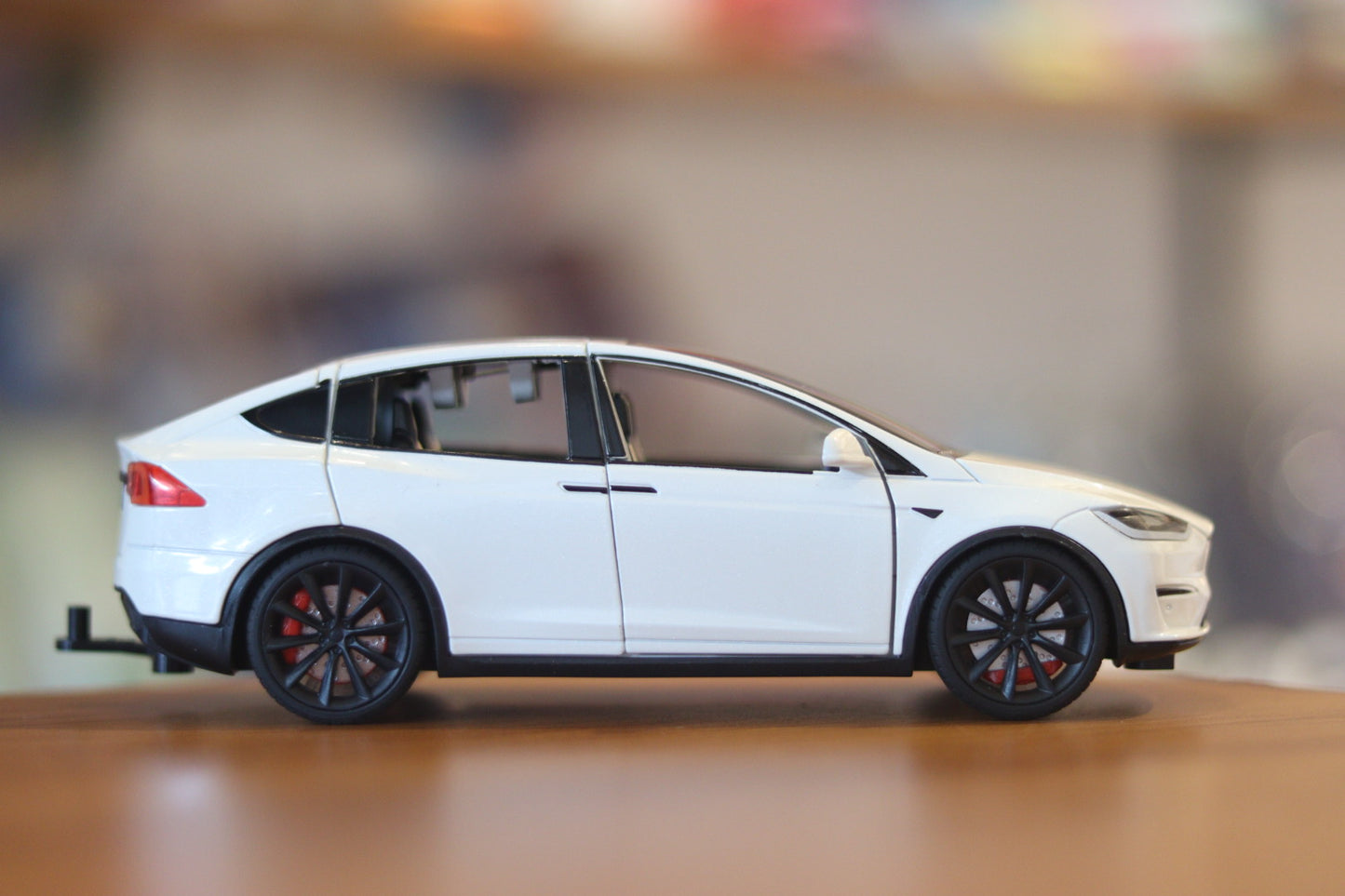 Tesla Model X Diecast Electric Car & RV Camper Toy Set - Sound, Lights, Charging Station & Pullback Action | Onebest