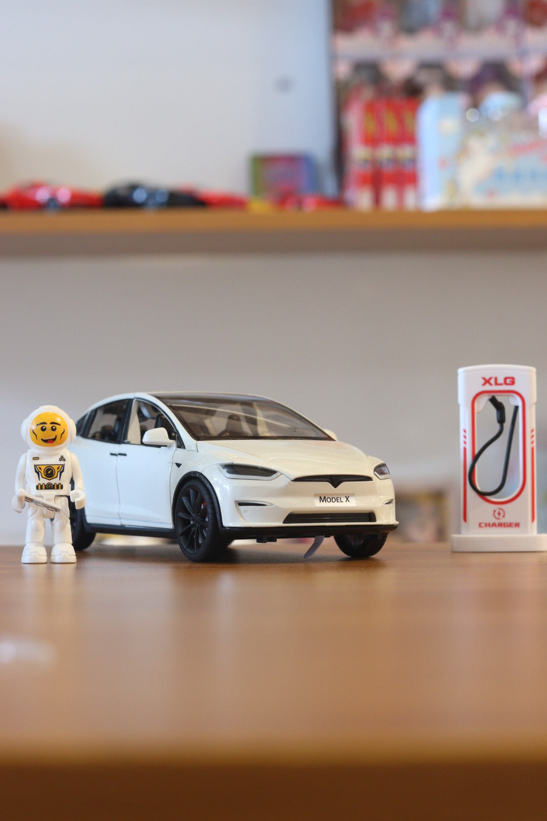 Tesla Model X Diecast Electric Car & RV Camper Toy Set - Sound, Lights, Charging Station & Pullback Action | Onebest