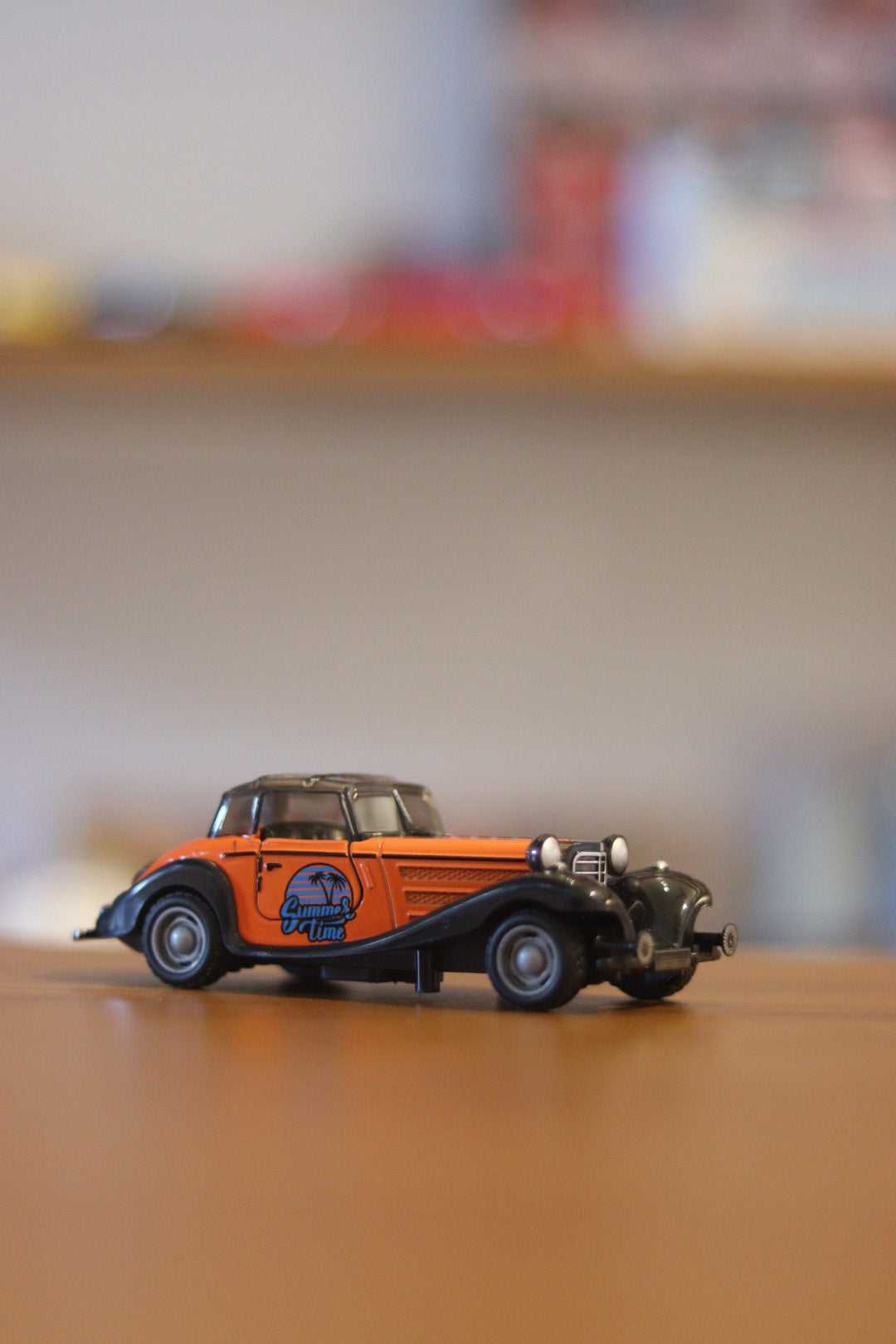 Retro Vintage Diecast Car with Pull Back Action & Openable Doors - Classic Metal Toy | Onebest