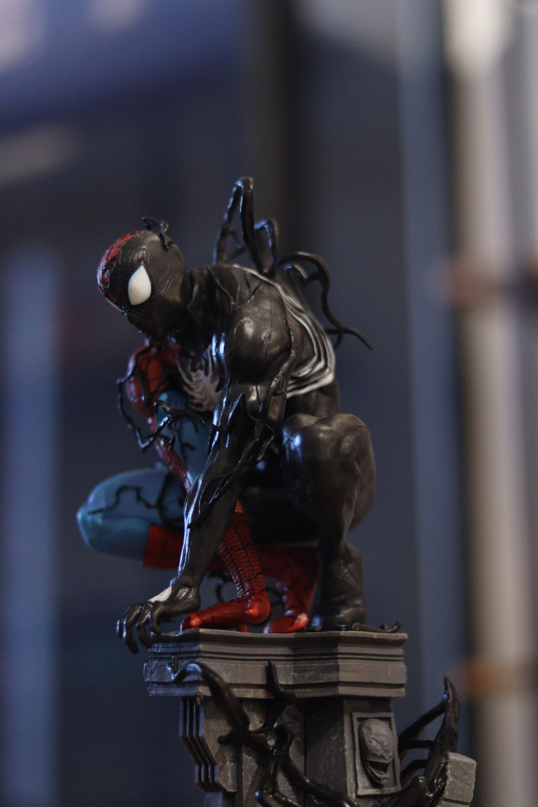 Spider-Man Venom Takeover Action Figure with Light - 35cm Hero Decor on Pillar with Light | Onebest