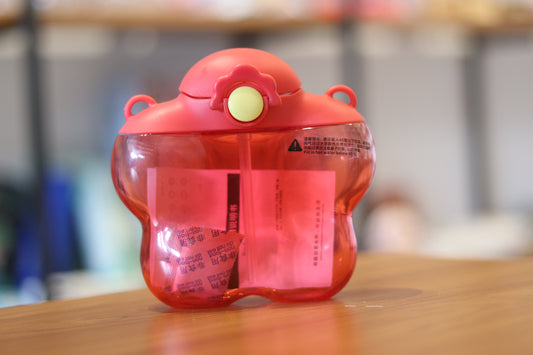 Cute Kids Water Bottle with Lock Lid | Leak-Resistant & Lightweight | Onebest