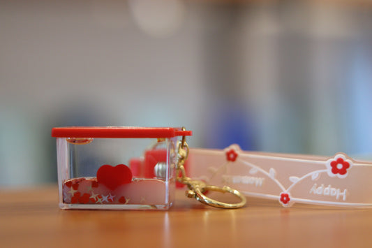 Cute Red Heart Liquid Cup Keychain – Mini Acrylic Drink Charm with Floating Hearts & Glitter | Aesthetic Key Ring with Strap for Bags & Gifts | Onebest ❤️🥤