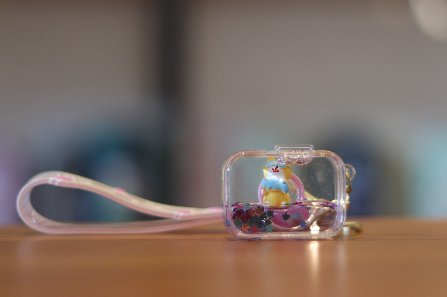 Cute Liquid Camera Keychain – Mini Acrylic Camera Charm with Floating Glitter & Cartoon Figure | Aesthetic Key Ring with Strap for Bags & Gifts | Onebest 📸✨