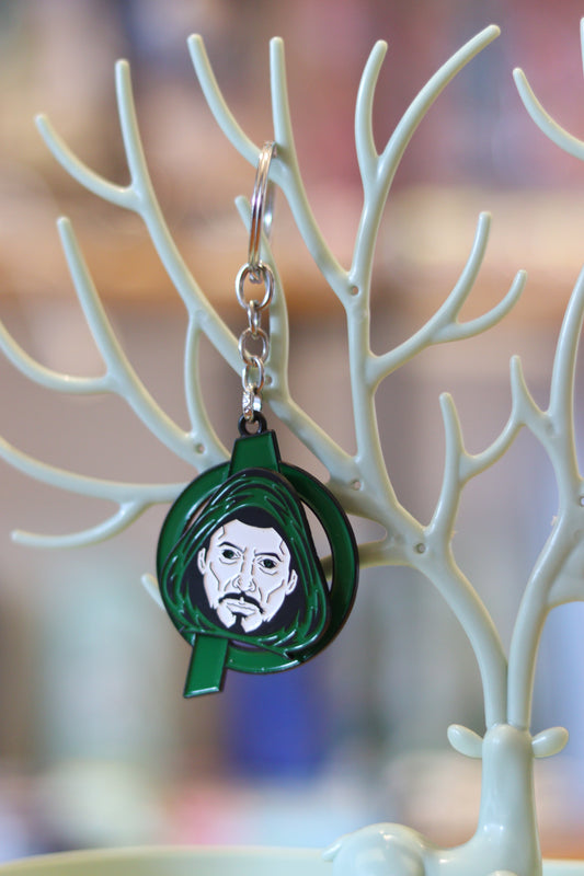 Mystic Green Rotating Metal Keychain – 360° Spin Superhero-Style Emblem Key Ring | Premium Alloy, Durable Key Holder for Boys & Men | Onebest 🟢🔄