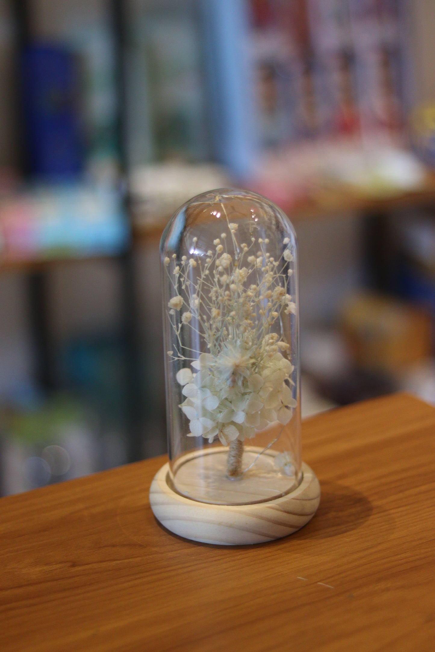 Dried Flower Glass Dome LED Lamp – Preserved Floral Table Décor with Warm Light | Aesthetic Home & Bedroom Night Lamp Gift | Onebest