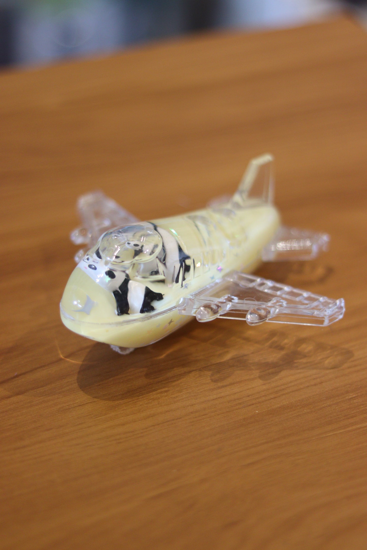 Panda Airplane Liquid Motion Toy – Cute Glitter Floating Mini Jet with Panda Figurine | Desk Showpiece & Stress Relief Gift | Onebest