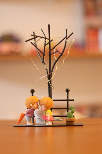 Romantic Couple Showpiece with Tree Stand - Fairy Lights Included | Onebest