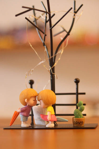 Romantic Couple Showpiece with Tree Stand - Fairy Lights Included | Onebest
