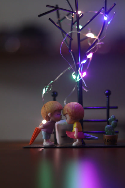 Romantic Couple Showpiece with Tree Stand - Fairy Lights Included | Onebest
