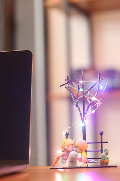 Romantic Couple Showpiece with Tree Stand - Fairy Lights Included | Onebest