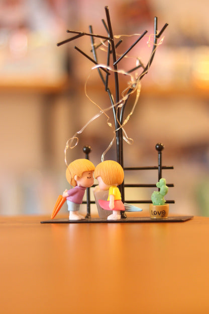 Romantic Couple Showpiece with Tree Stand - Fairy Lights Included | Onebest