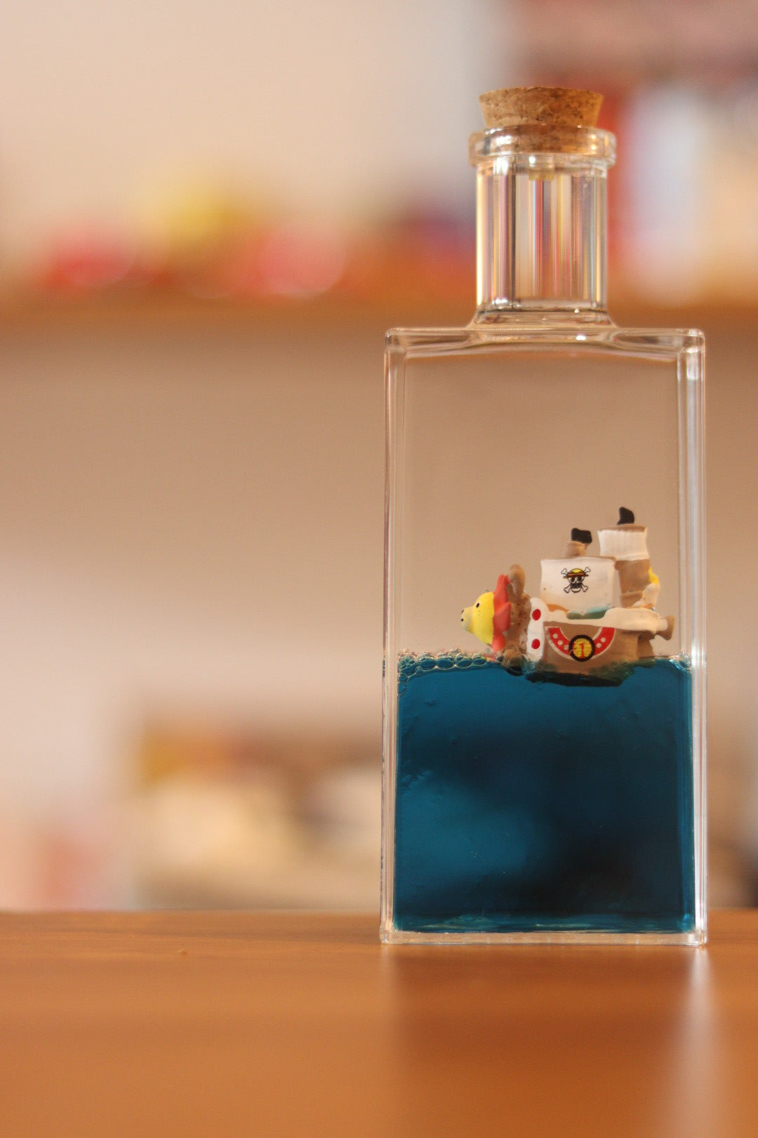 One Piece Pirate Ship in a Square Bottle - Luffy & Straw Hat Pirates in Liquid Drift Bottle | Onebest
