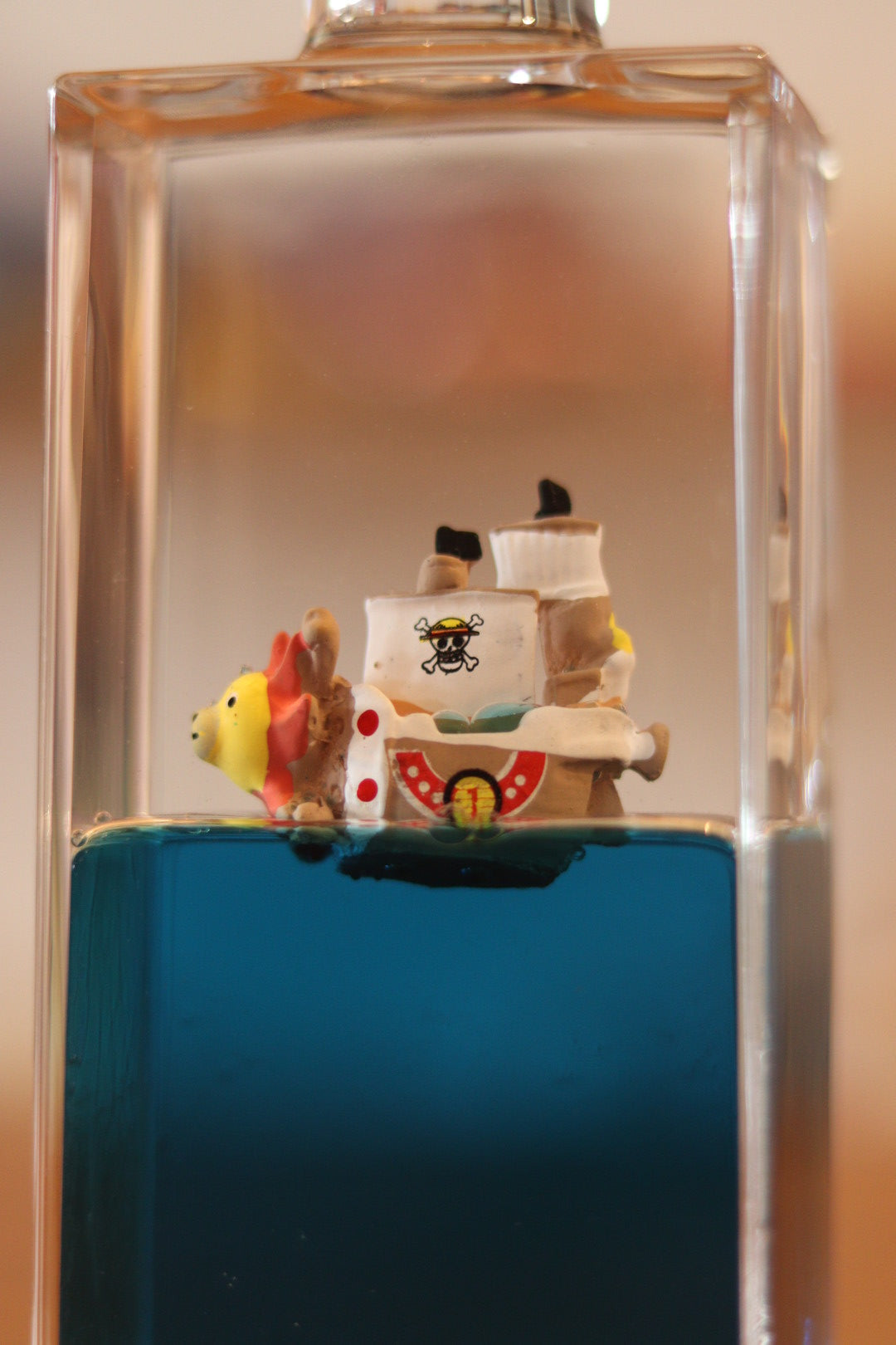 One Piece Pirate Ship in a Square Bottle - Luffy & Straw Hat Pirates in Liquid Drift Bottle | Onebest