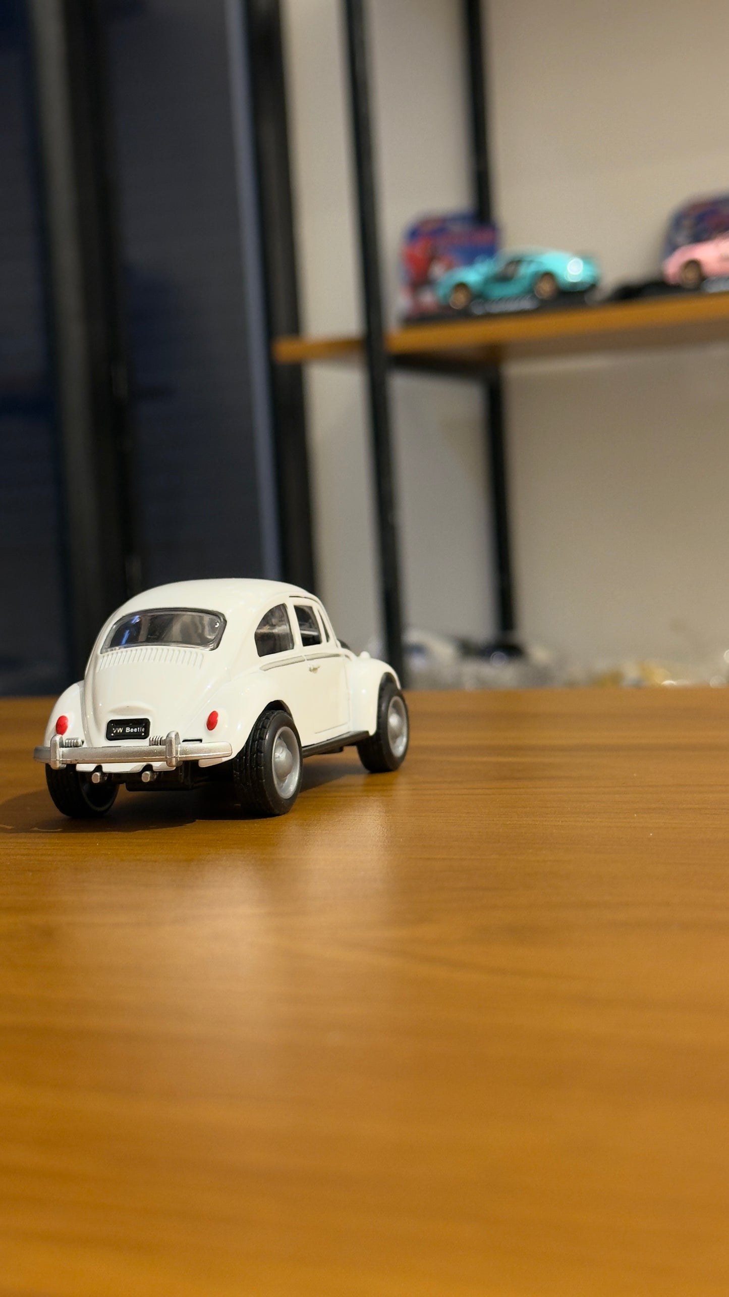 Pull Back Volkswagen Beetle Diecast Car with Openable Doors - Premium Alloy Toy Car for Kids & Collectors | Onebest