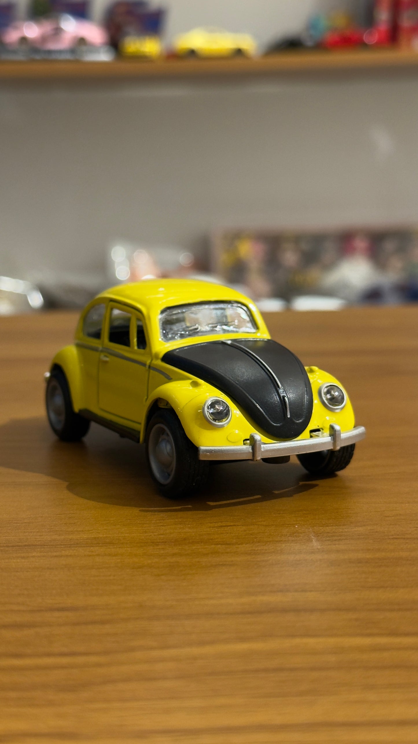 Pull Back Volkswagen Beetle Diecast Car with Openable Doors - Premium Alloy Toy Car for Kids & Collectors | Onebest