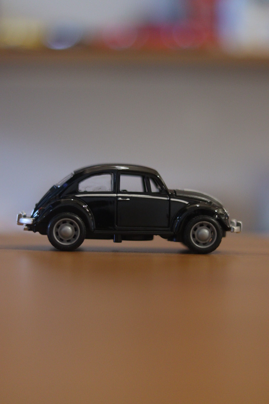 Pull Back Volkswagen Beetle Diecast Car with Openable Doors - Premium Alloy Toy Car for Kids & Collectors | Onebest