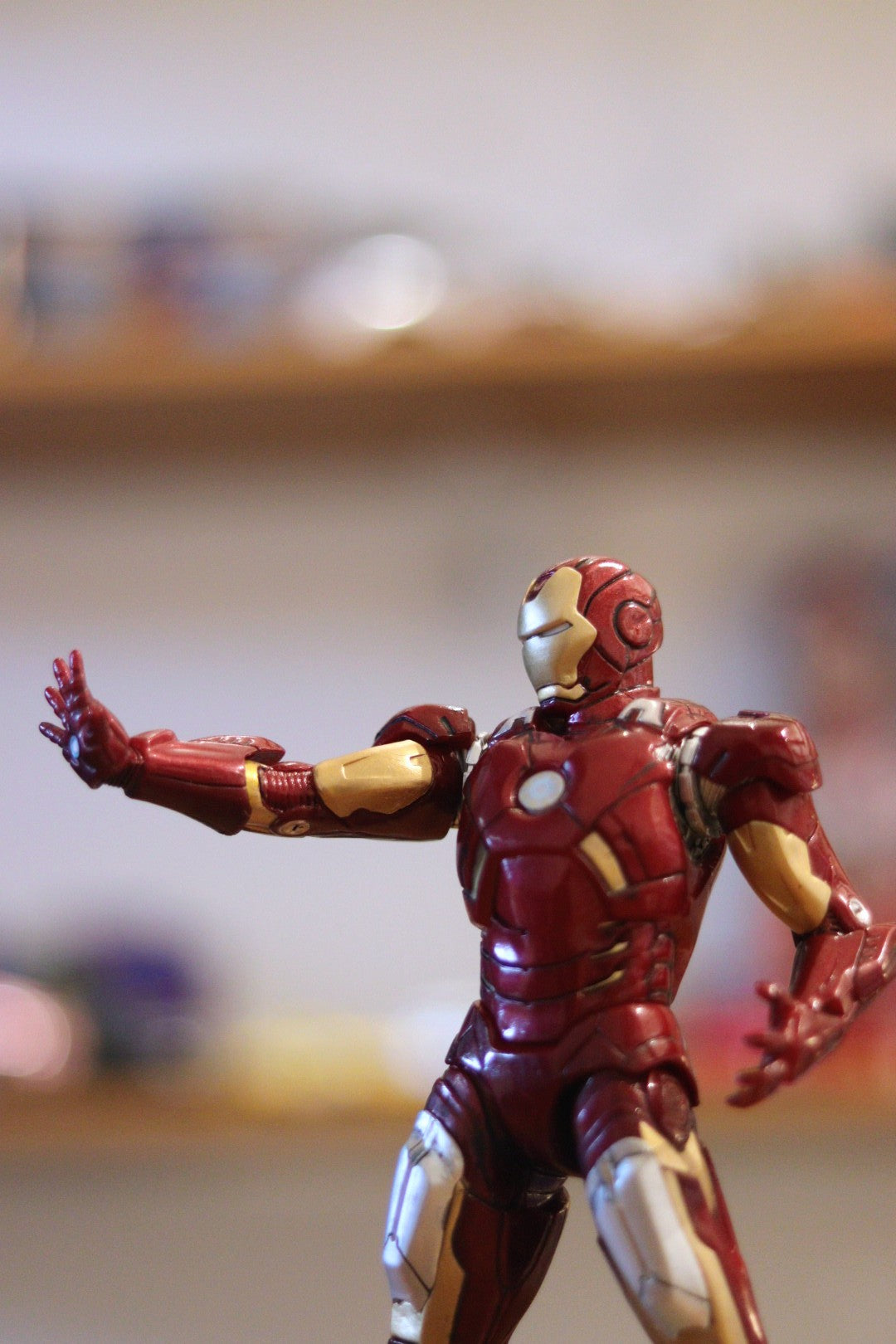 Iron Man Action Figure with Box - 23cm Collectible Hero Model | Onebest