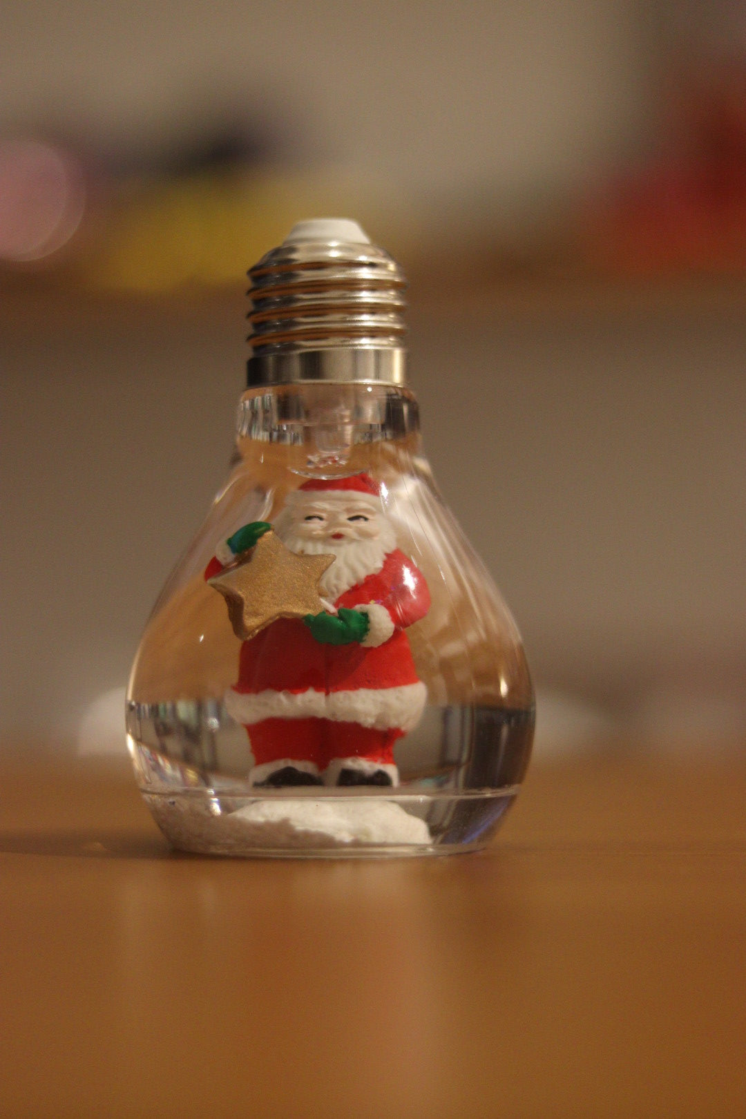 Christmas Bulb Showpiece with LED Light - Santa Claus Inside | Onebest