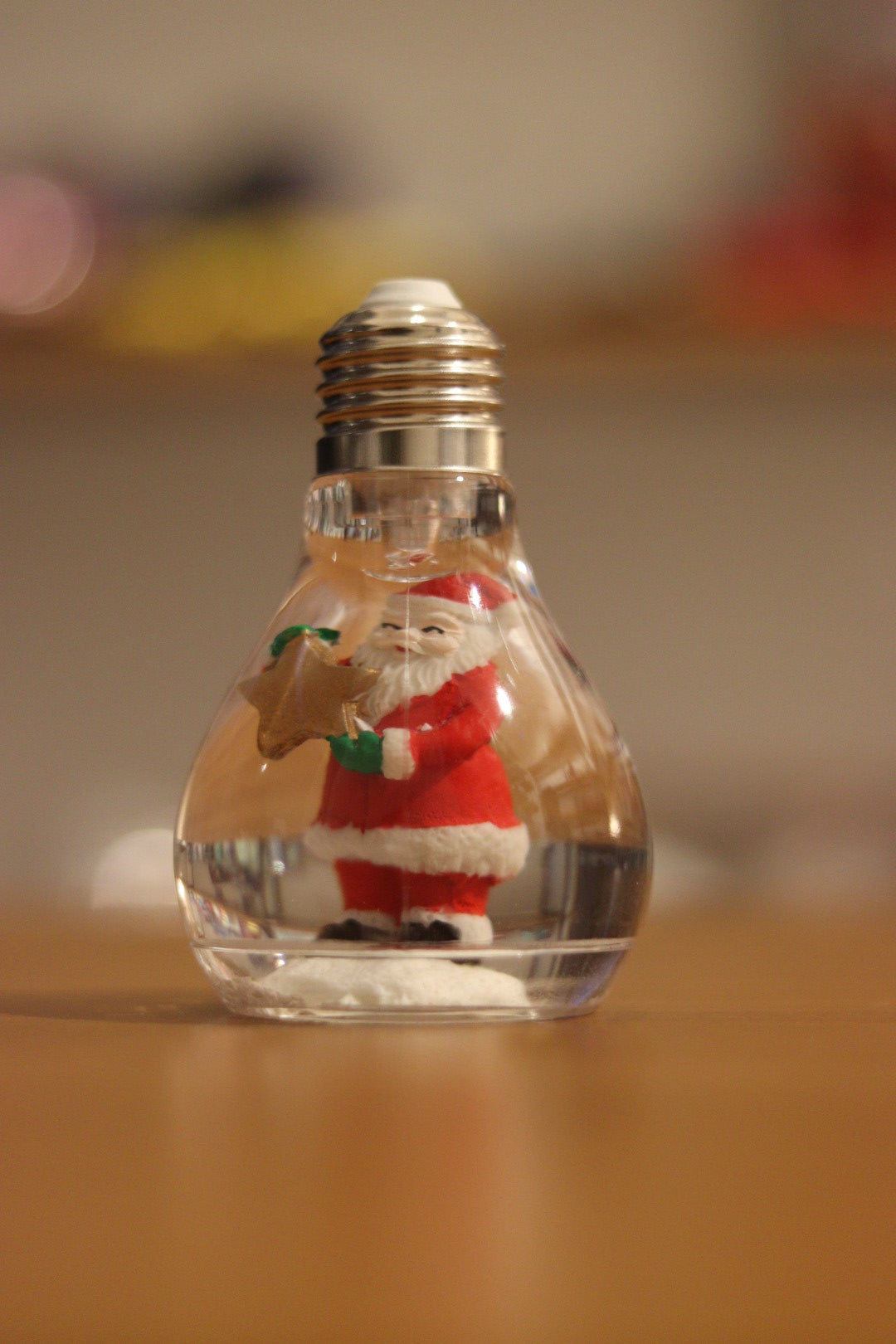 Christmas Bulb Showpiece with LED Light - Santa Claus Inside | Onebest