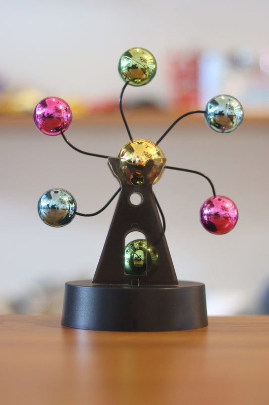 Rotating Balance Ball Magnetic Toy | Desk Stress Reliever & Decor | Onebest