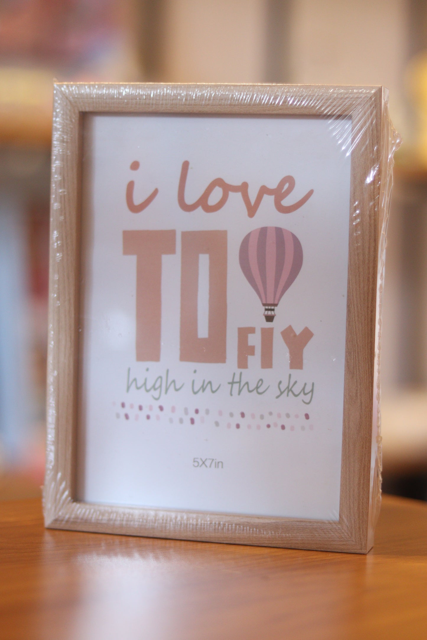 “I Love to Fly” Wooden Photo Frame – 5x7 Inch Motivational Quote Frame | Minimal Table & Wall Décor Gift | Onebest